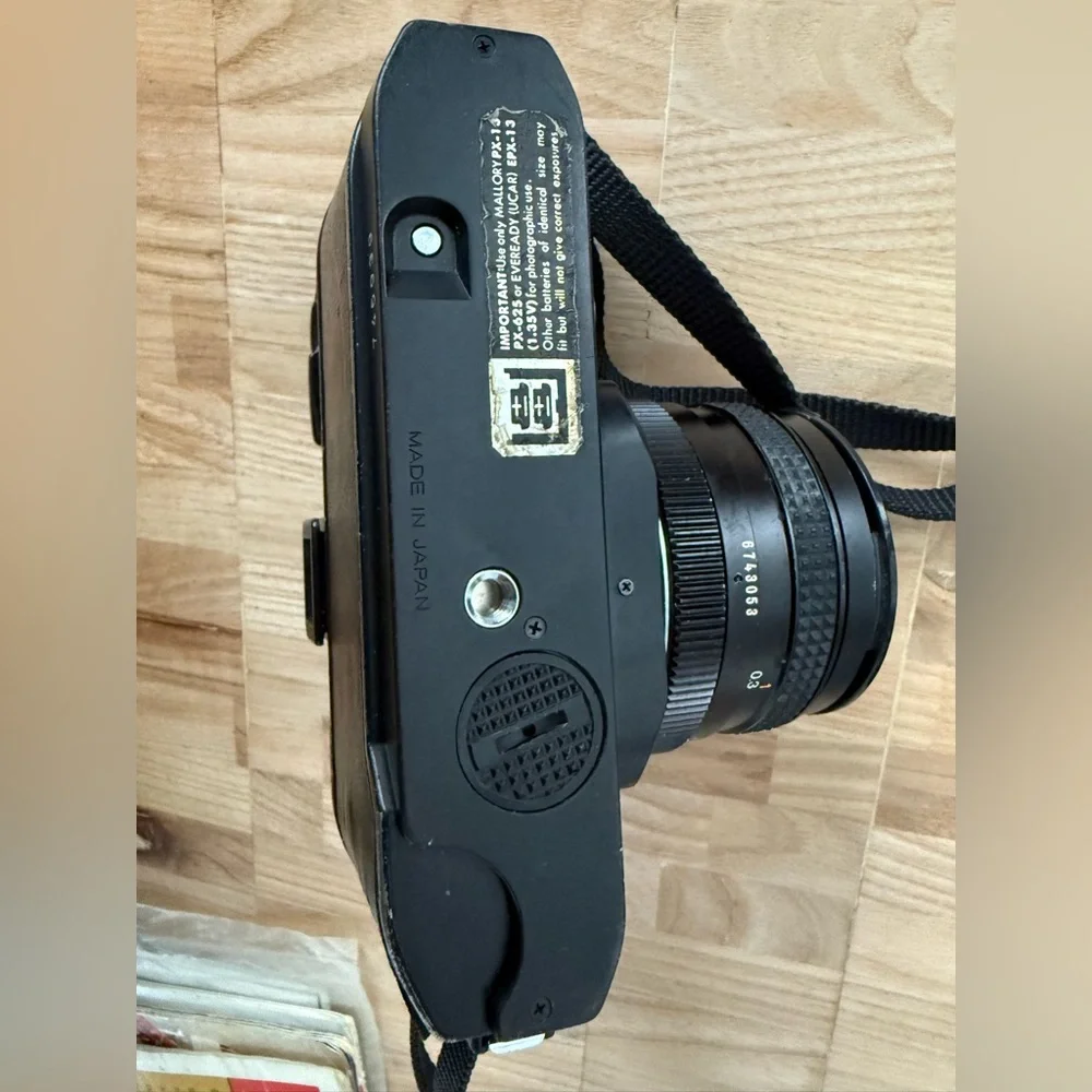 Konica Autoreflex TC 35mm Film Camera 40/1.8 Lens Vivitar Auto 252 Flash
